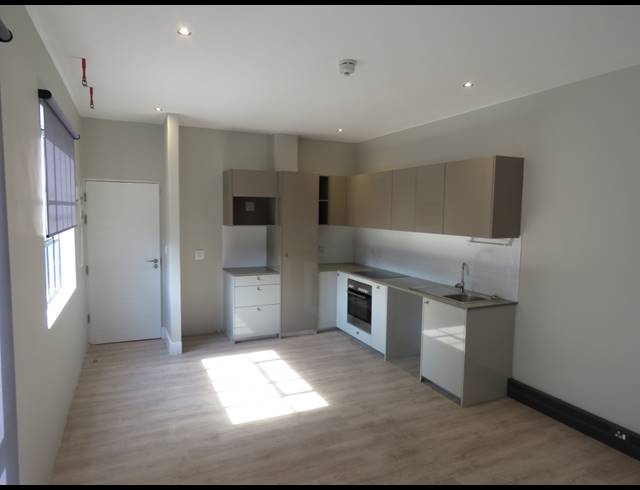 1 BEDROOM APARTMENT TO LET IN PAARDEVLEI